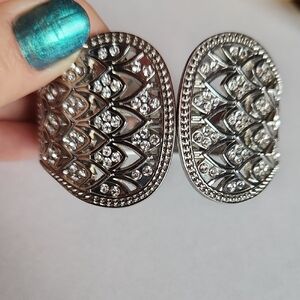 Elegant Silver Crystal Women's Hinged Cuff Bracelet Size 7-8.5